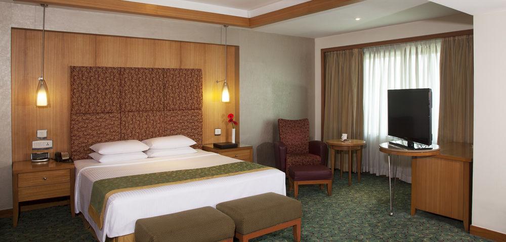 Courtyard By Marriott