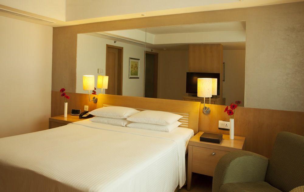 Hotel Courtyard By Marriott Chennai