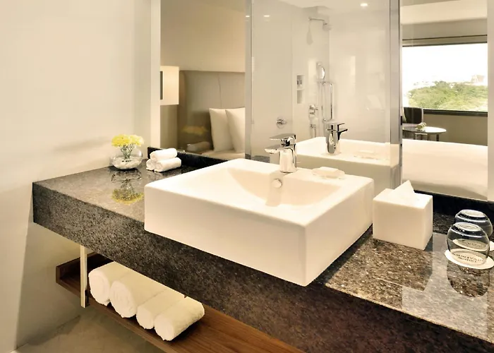 Courtyard By Marriott Chennai